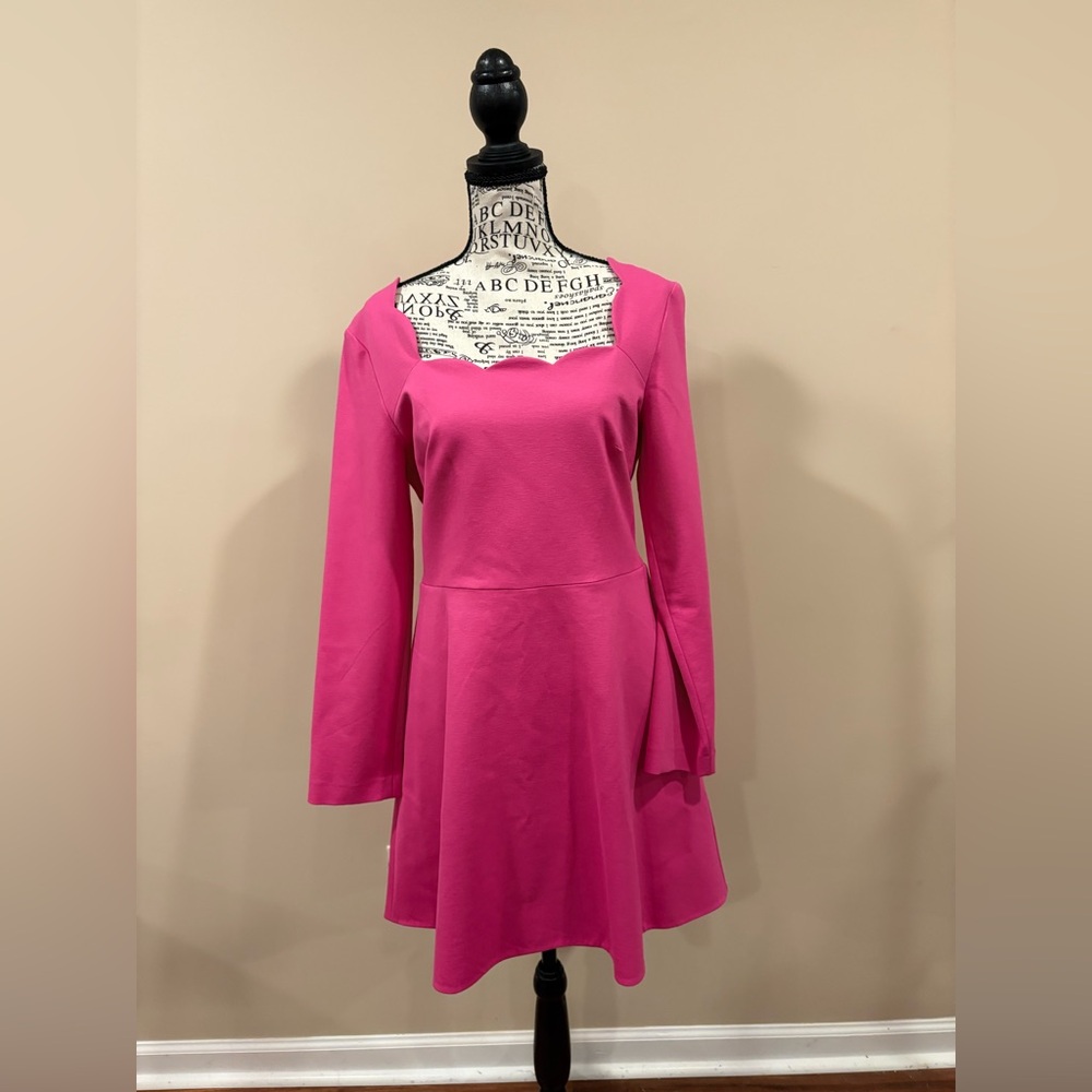 Kate Spade Pink Scalloped Ponte Dress Size Medium NWT